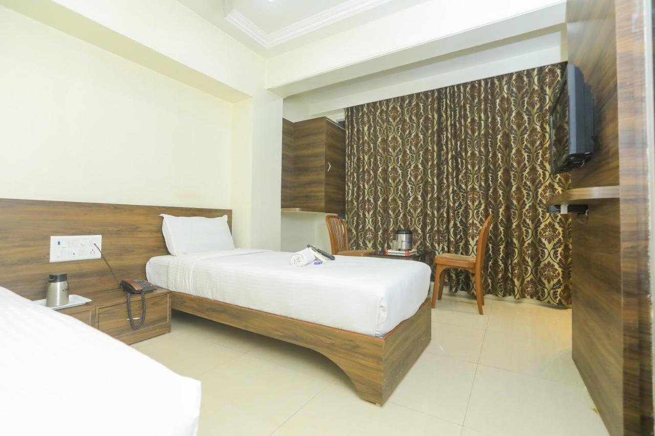 Hotel Mid Town مومباي المظهر الخارجي الصورة
