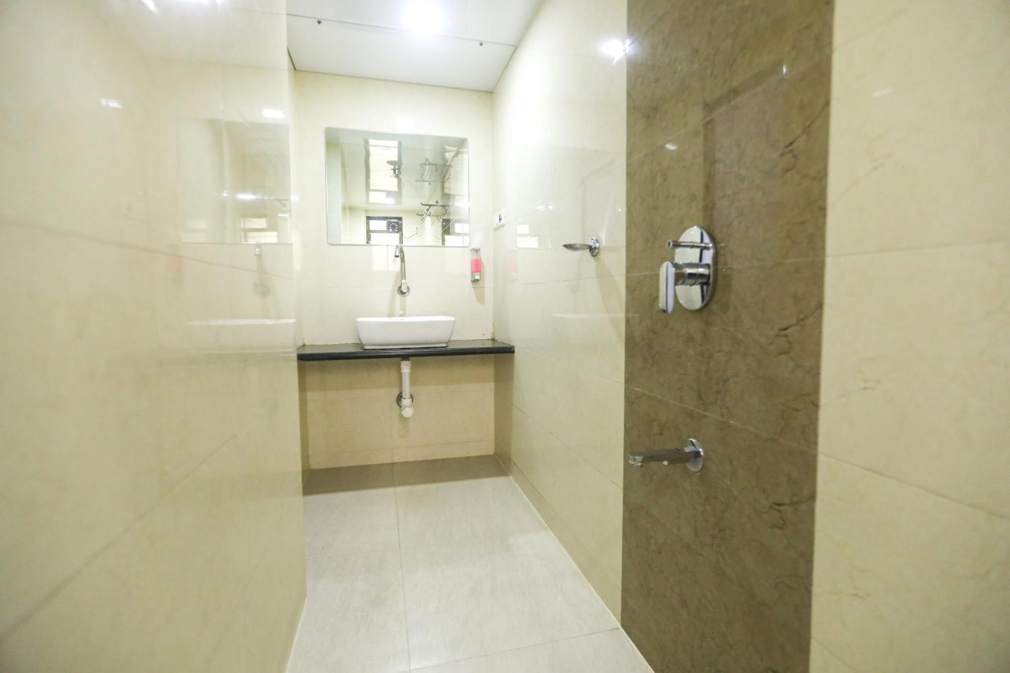 Hotel Mid Town مومباي المظهر الخارجي الصورة